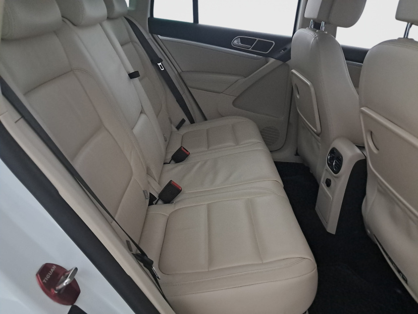 Volkswagen Tiguan, 2014
