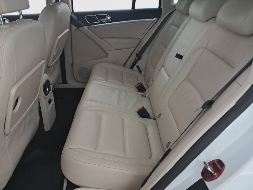 Volkswagen Tiguan, 2014