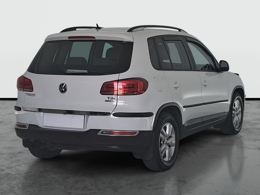 Volkswagen Tiguan, 2014