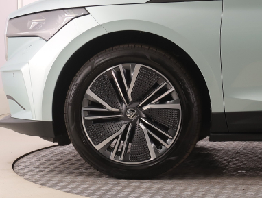 Škoda Enyaq - 2023