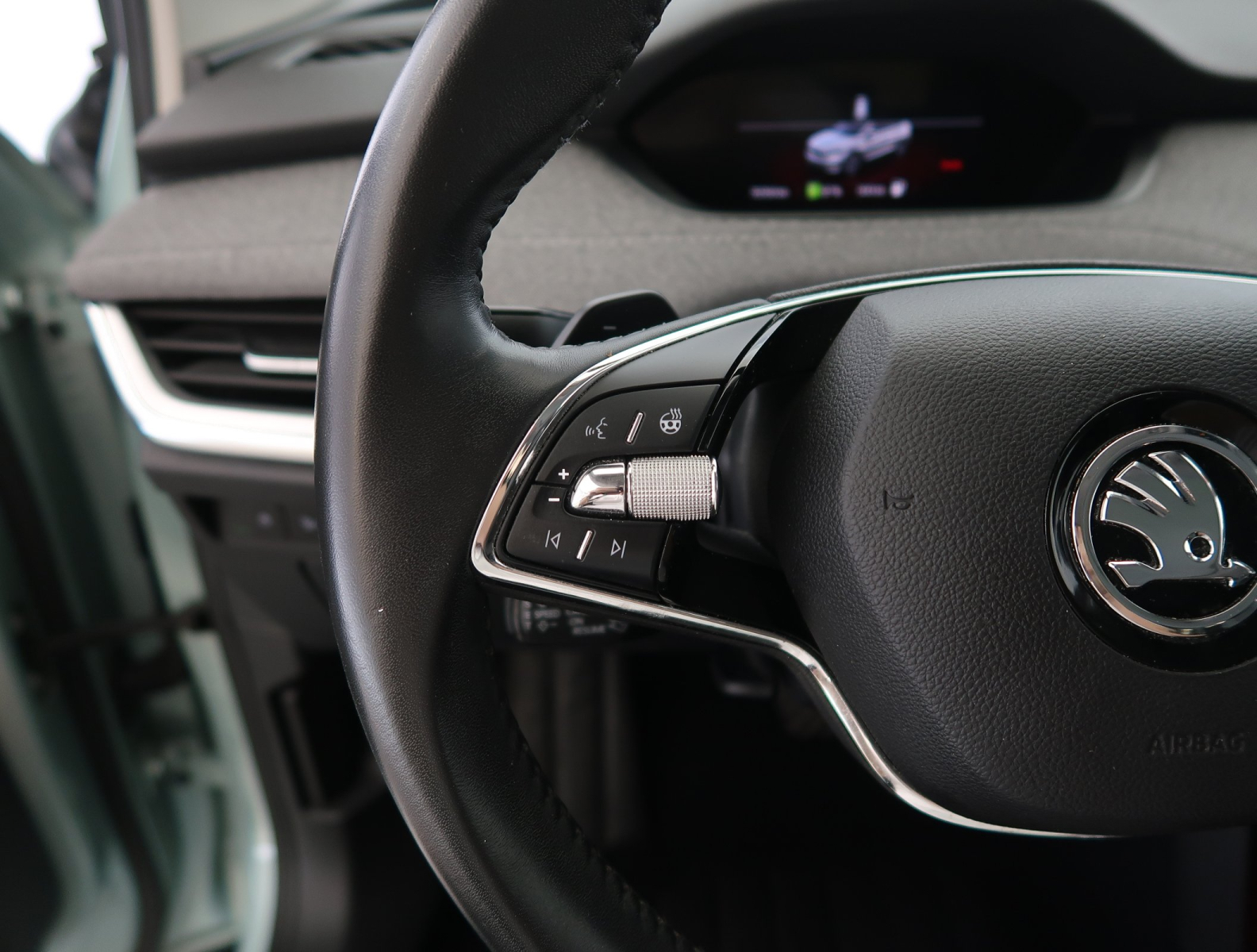 Škoda Enyaq - 2023