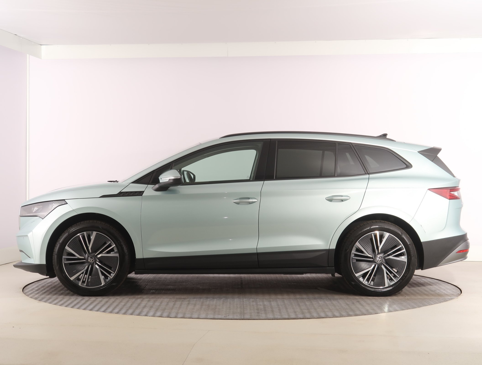 Škoda Enyaq - 2023