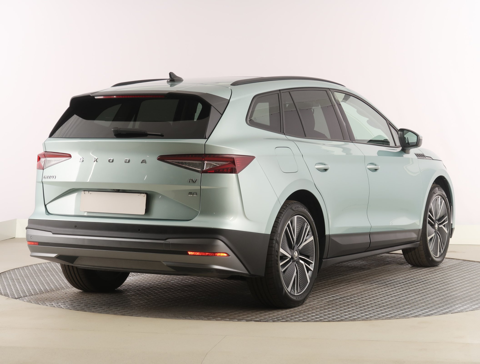 Škoda Enyaq - 2023
