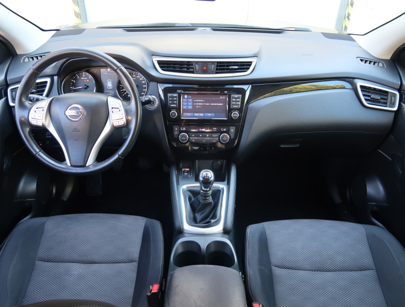 Nissan Qashqai, 2016