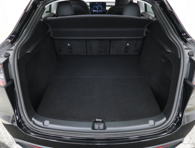 Tesla Model Y - 2023