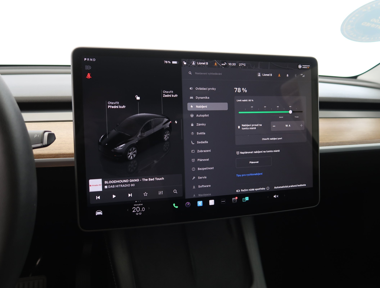Tesla Model Y Long Range AWD – fotografie 27
