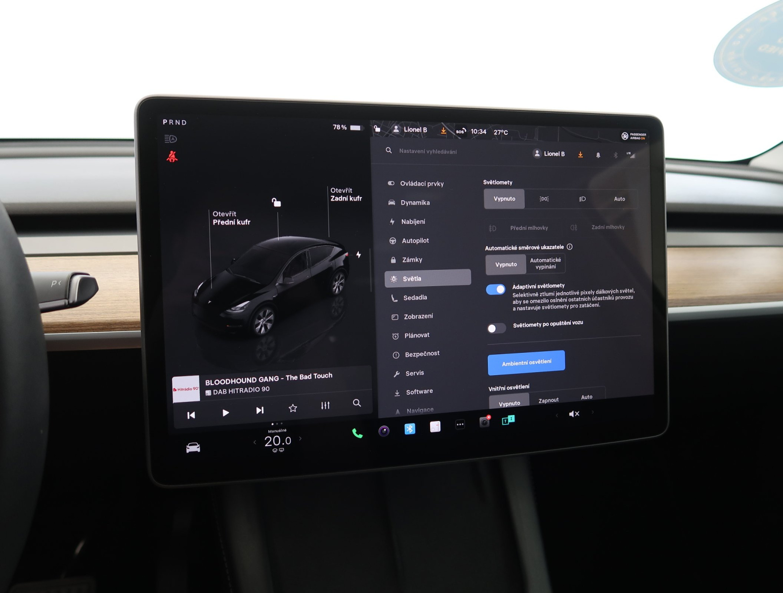 Tesla Model Y Long Range AWD – fotografie 29