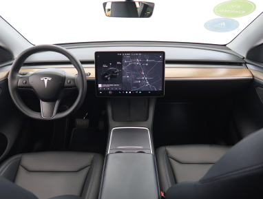 Tesla Model Y - 2023