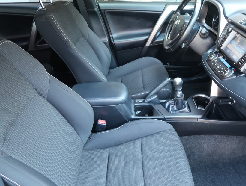 Toyota RAV 4, 2018