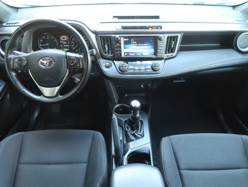Toyota RAV 4, 2018