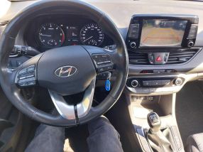 Hyundai i30 - 2021