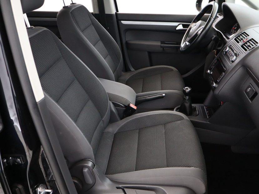 Volkswagen Touran, 2010