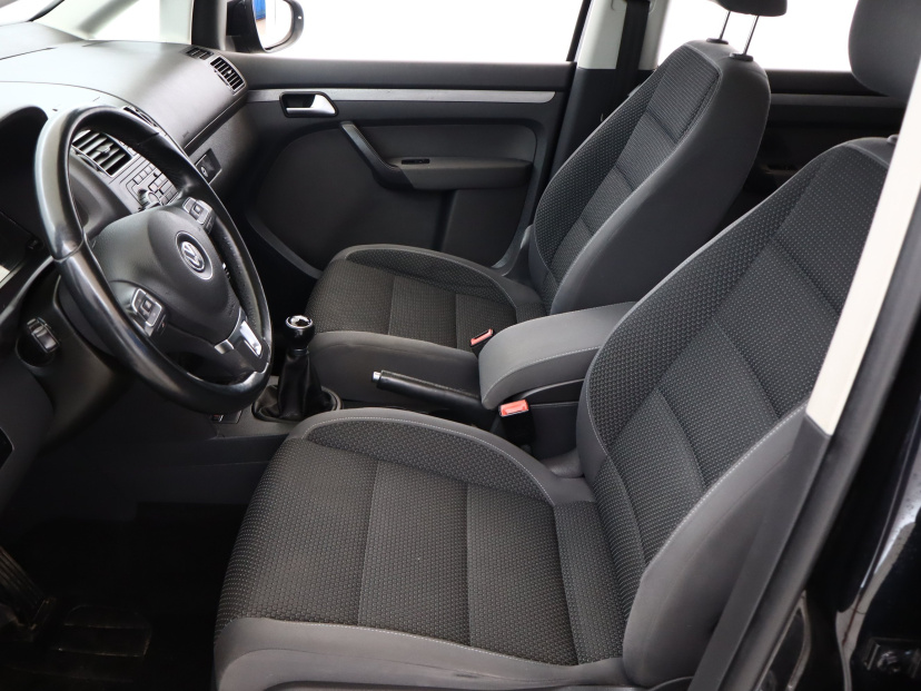 Volkswagen Touran, 2010