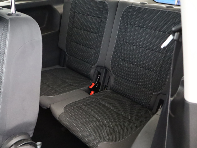 Volkswagen Touran, 2010