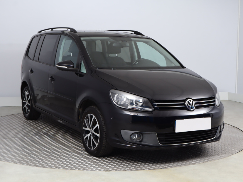 Volkswagen Touran, 2010