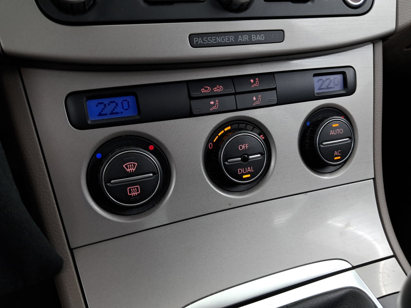 Volkswagen Passat, 2009