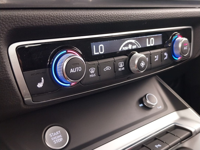 Audi Q3, 2020
