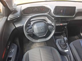 Peugeot 208 - 2021