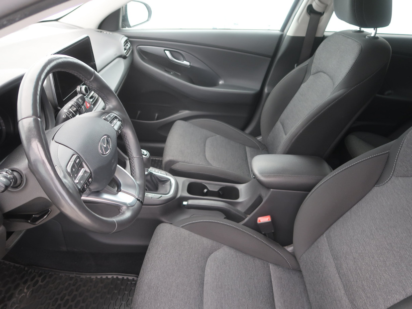 Hyundai i30, 2023