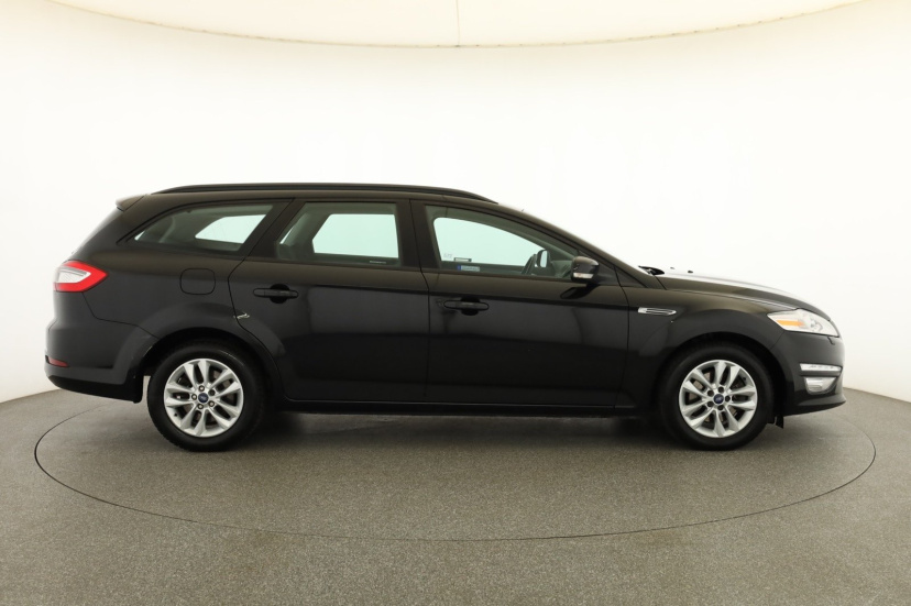 Ford Mondeo, 2013