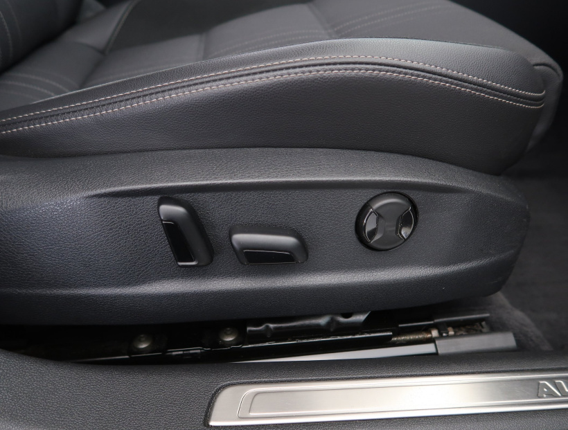Volkswagen Passat, 2016