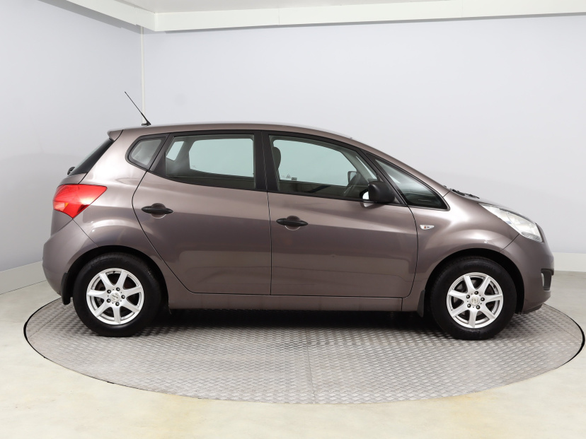 Kia Venga, 2011