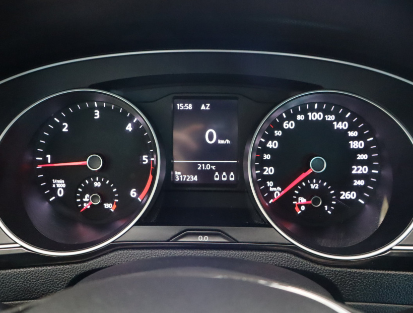 Volkswagen Passat, 2015