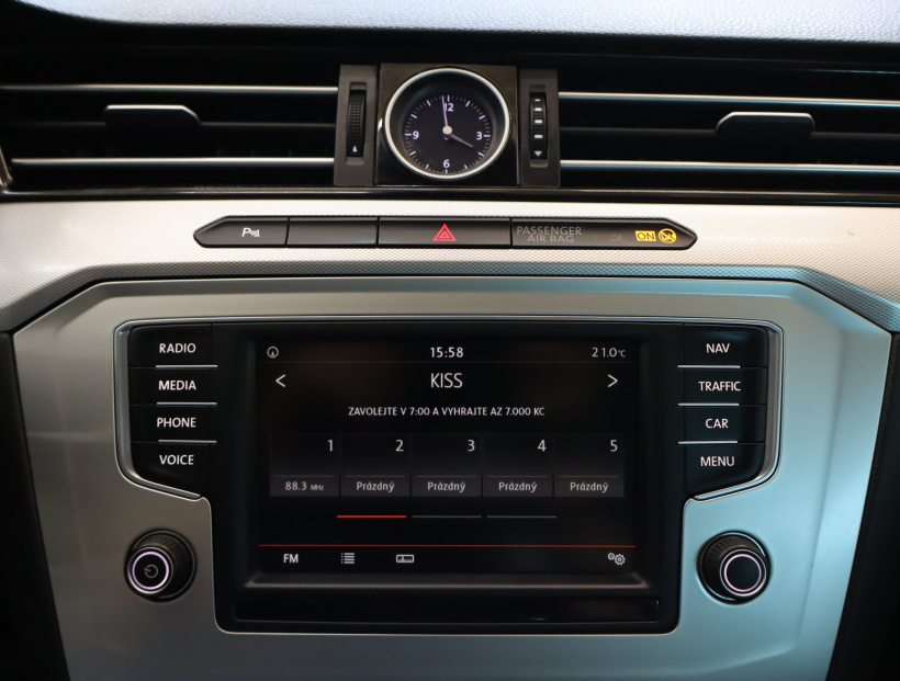 Volkswagen Passat, 2015