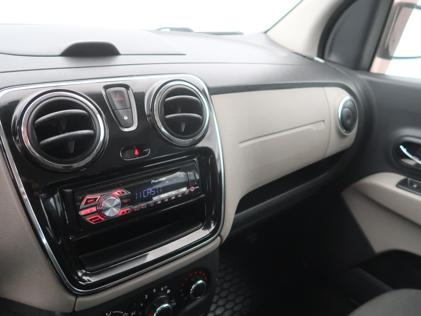 Dacia Lodgy, 2013
