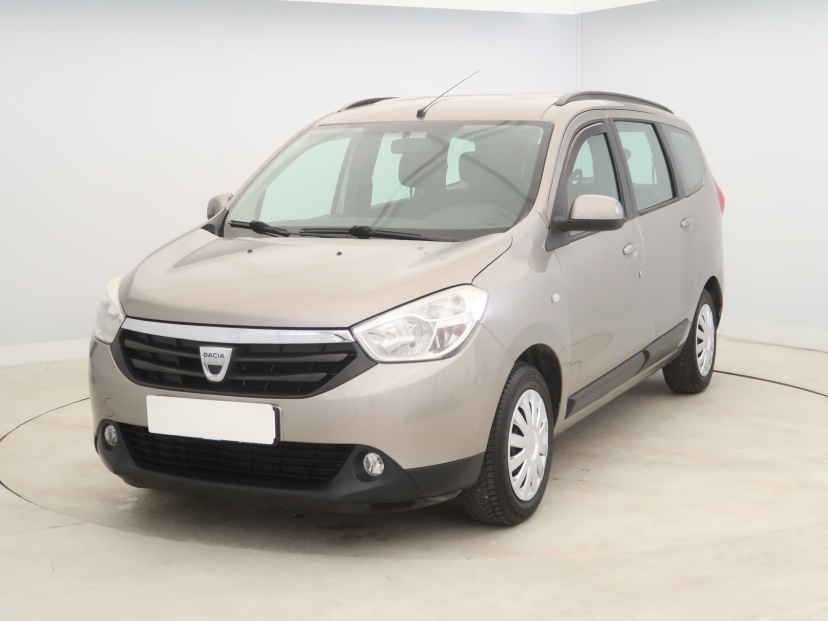 Dacia Lodgy, 2013