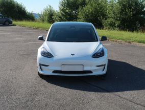 Tesla Model 3 - 2021