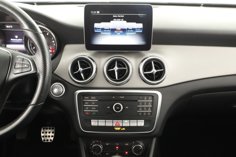 Mercedes-Benz GLA, 2019