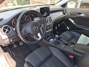 Mercedes-Benz GLA - 2019