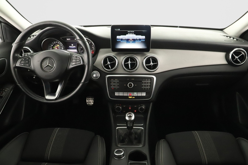 Mercedes-Benz GLA, 2019