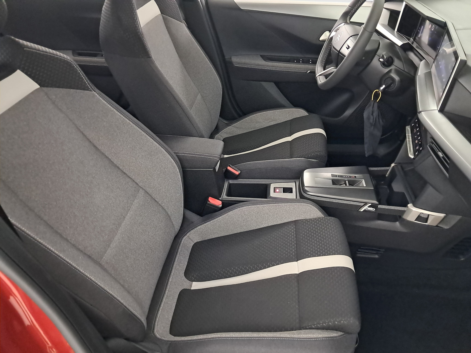 Opel Frontera - 2025
