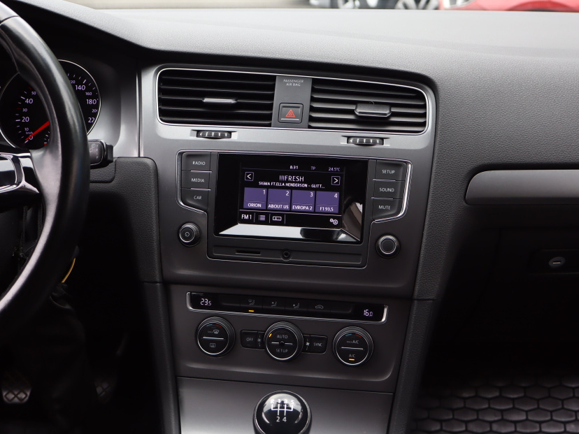 Volkswagen Golf, 2014