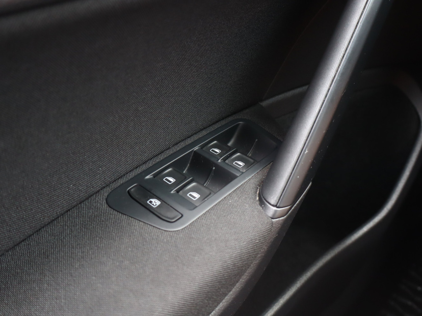 Volkswagen Golf, 2014