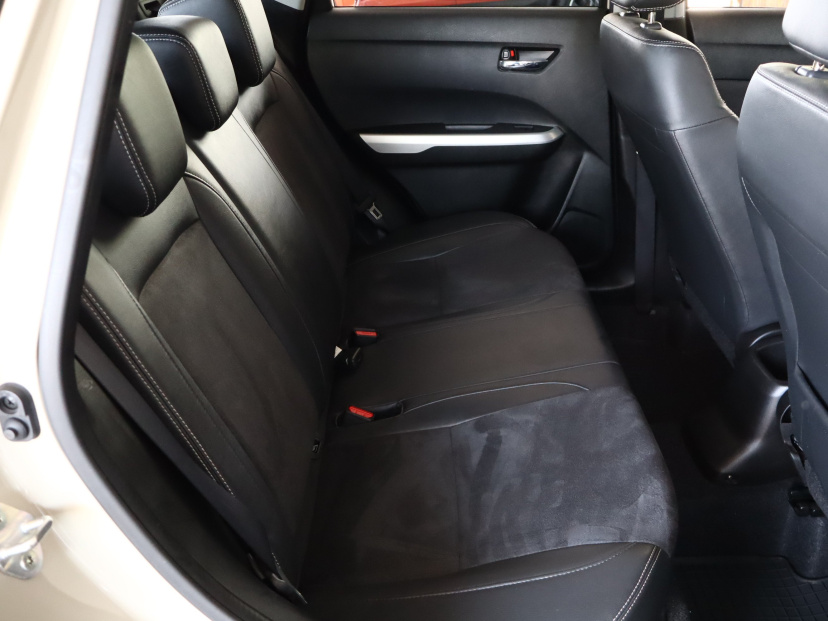 Suzuki Vitara, 2016
