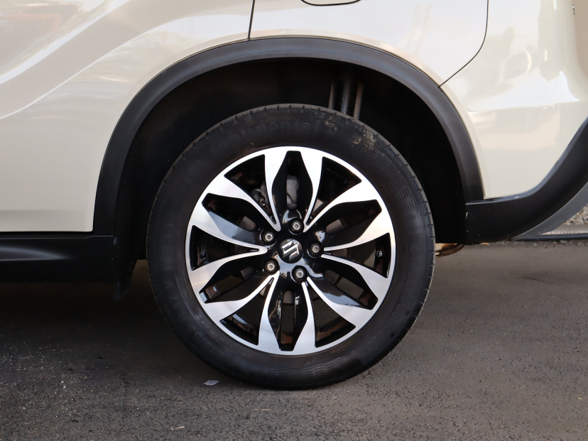 Suzuki Vitara, 2016