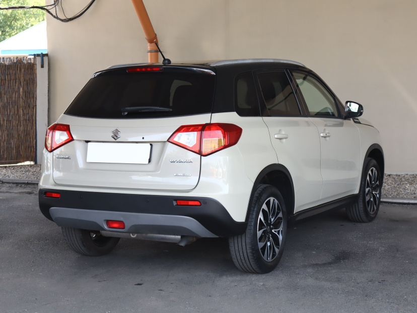 Suzuki Vitara, 2016