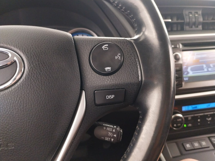 Toyota Auris, 2014