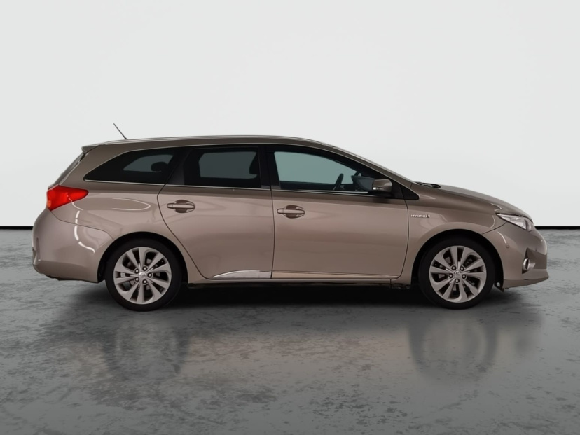 Toyota Auris, 2014
