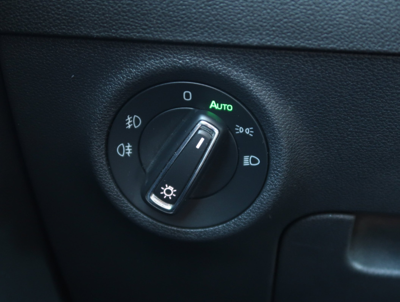 Škoda Karoq, 2018