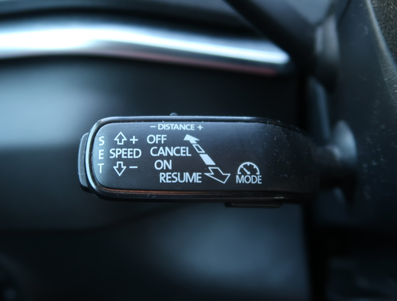 Škoda Karoq, 2018