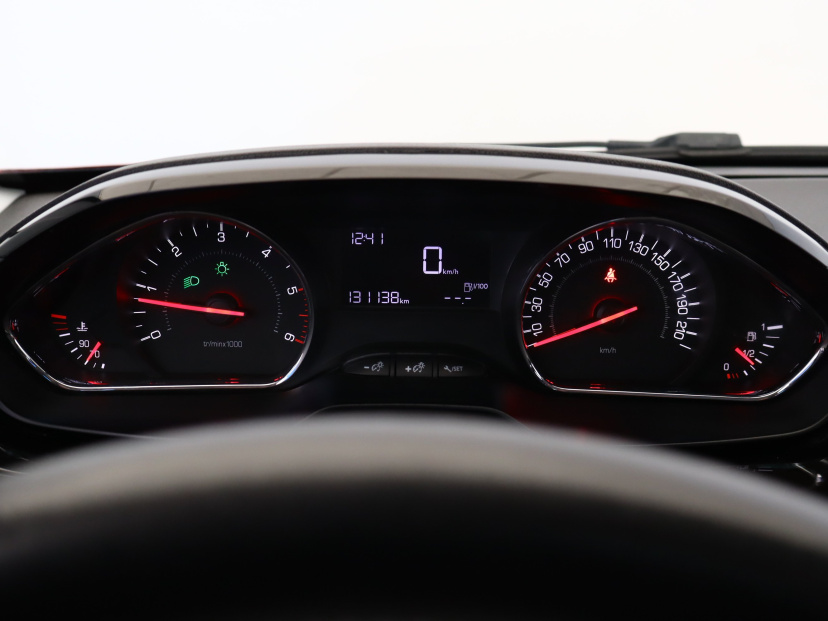Peugeot 208, 2014