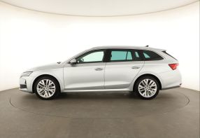 Škoda Octavia - 2024