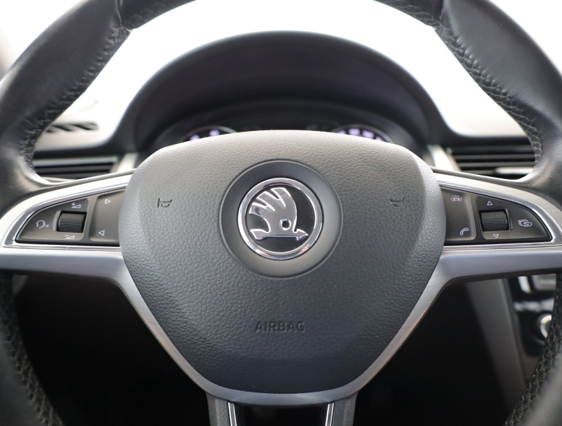 Škoda Rapid Spaceback, 2015