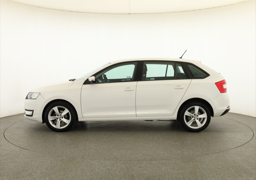 Škoda Rapid Spaceback, 2015