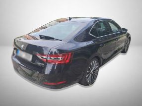 Škoda Superb - 2017