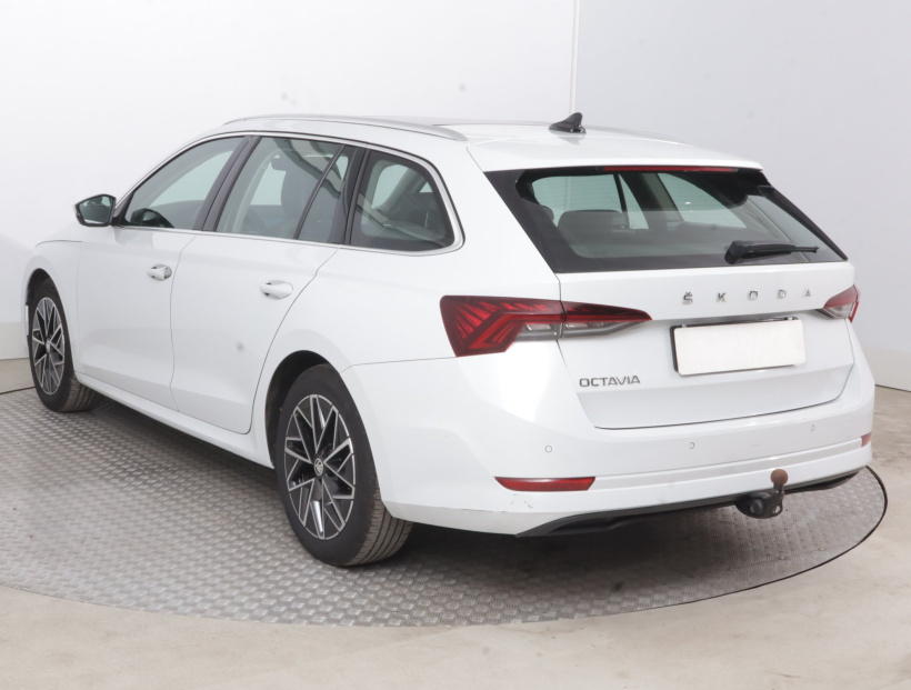 Škoda Octavia, 2021